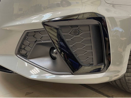 Комплект лекал для глянцевых вставок в передний бампер Audi A4 (2020) S-line